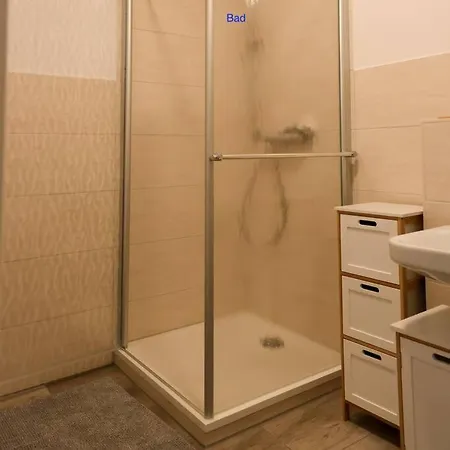 Apartmán Freundliche Mit Parkplatz Und Terrasse *
